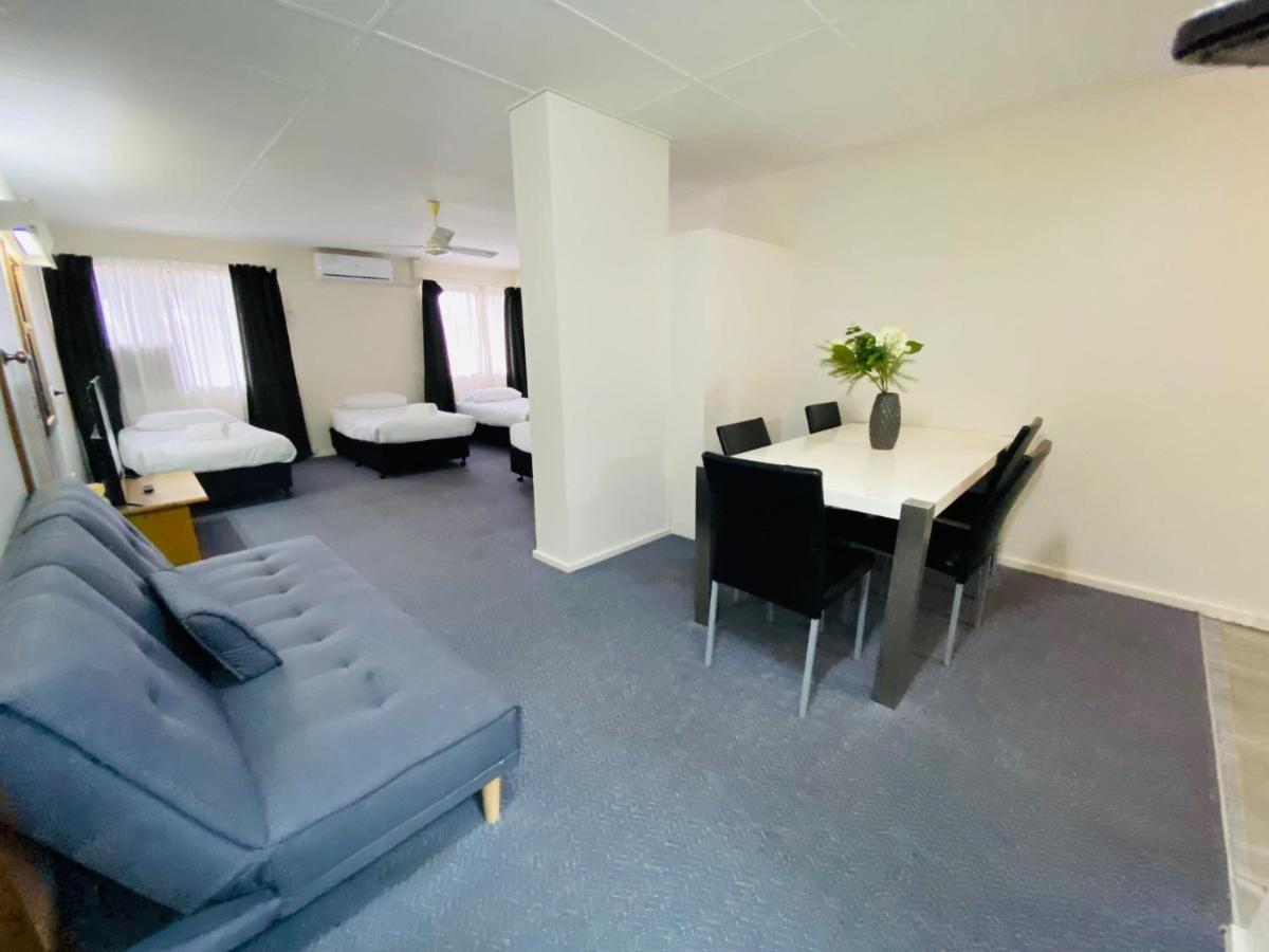Nowra Motor Inn Экстерьер фото