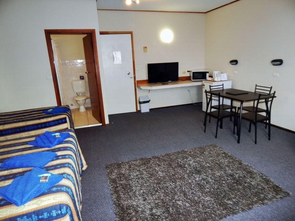 Nowra Motor Inn Экстерьер фото